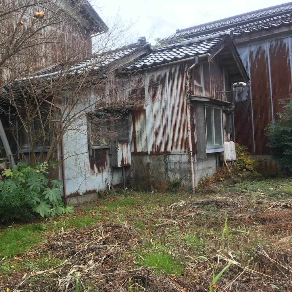 放置された空き家